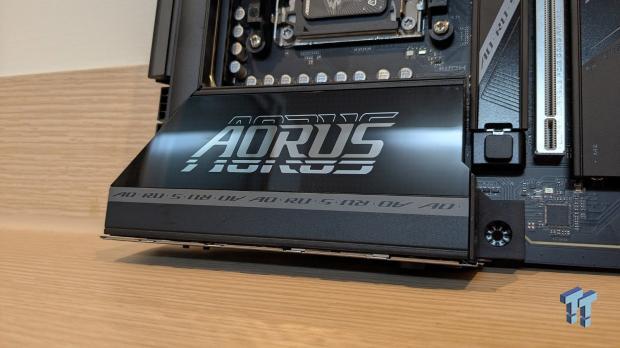 GIGABYTE B850 AORUS Elite X3D Review - B850 maxed out 30