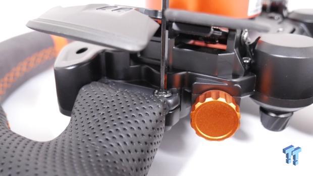 Simagic Zeus Sport Steering Wheel Review 44