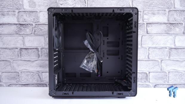 Cooler Master V300L V3 mATX Chassis Review 17