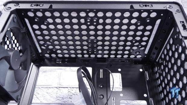 Cooler Master V300L V3 mATX Chassis Review 19