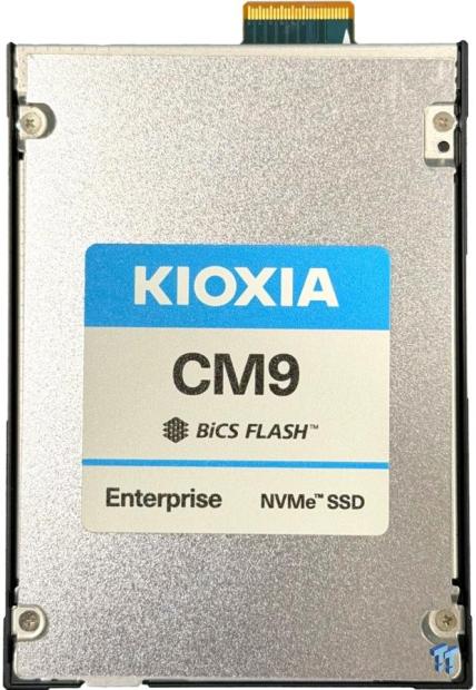 KIOXIA CM9-R 15.36TB E3.S Enterprise SSD Review - Performance King at 1-DWPD 02
