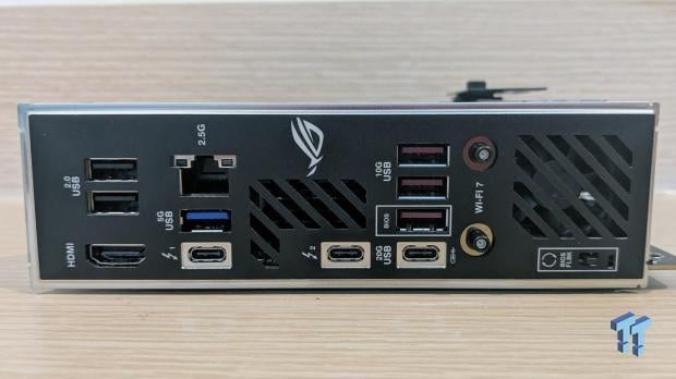 ASUS ROG Strix Z890-I Gaming Wi-Fi Review - Innovative Mini-ITX 15