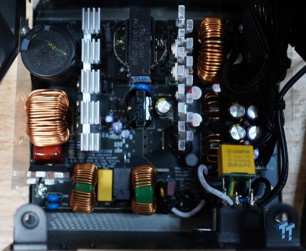 Lian Li RBO750B 80 PLUS Bronze ATX 3.1 Power Supply Review 14