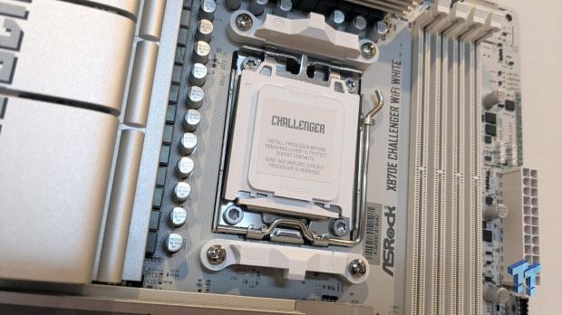 ASRock X870E Challenger Wi-Fi White Review - X870E with a B850 price 31