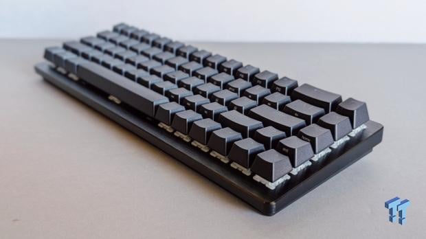 Razer Huntsman V3 HE Magnetic Mini 65% 8KHz Keyboard Review - For Competitive Gamers 6