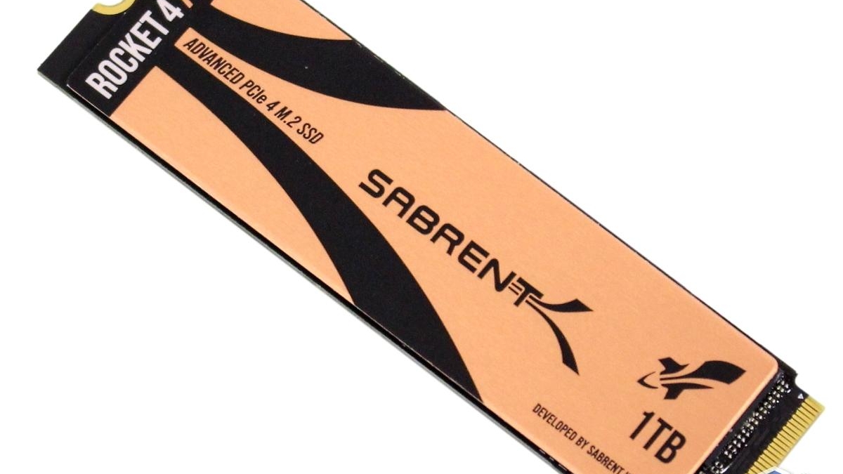 10032_sabrent-rocket-4-plus-