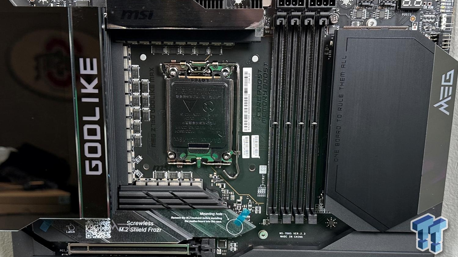 CORE i9 14900K／MSI MEG Z790 GODLIKE MAX MSI MEG Z790 GODLIKE, E-ATX - Intel 13th/12th Gen - 26+2 Phases