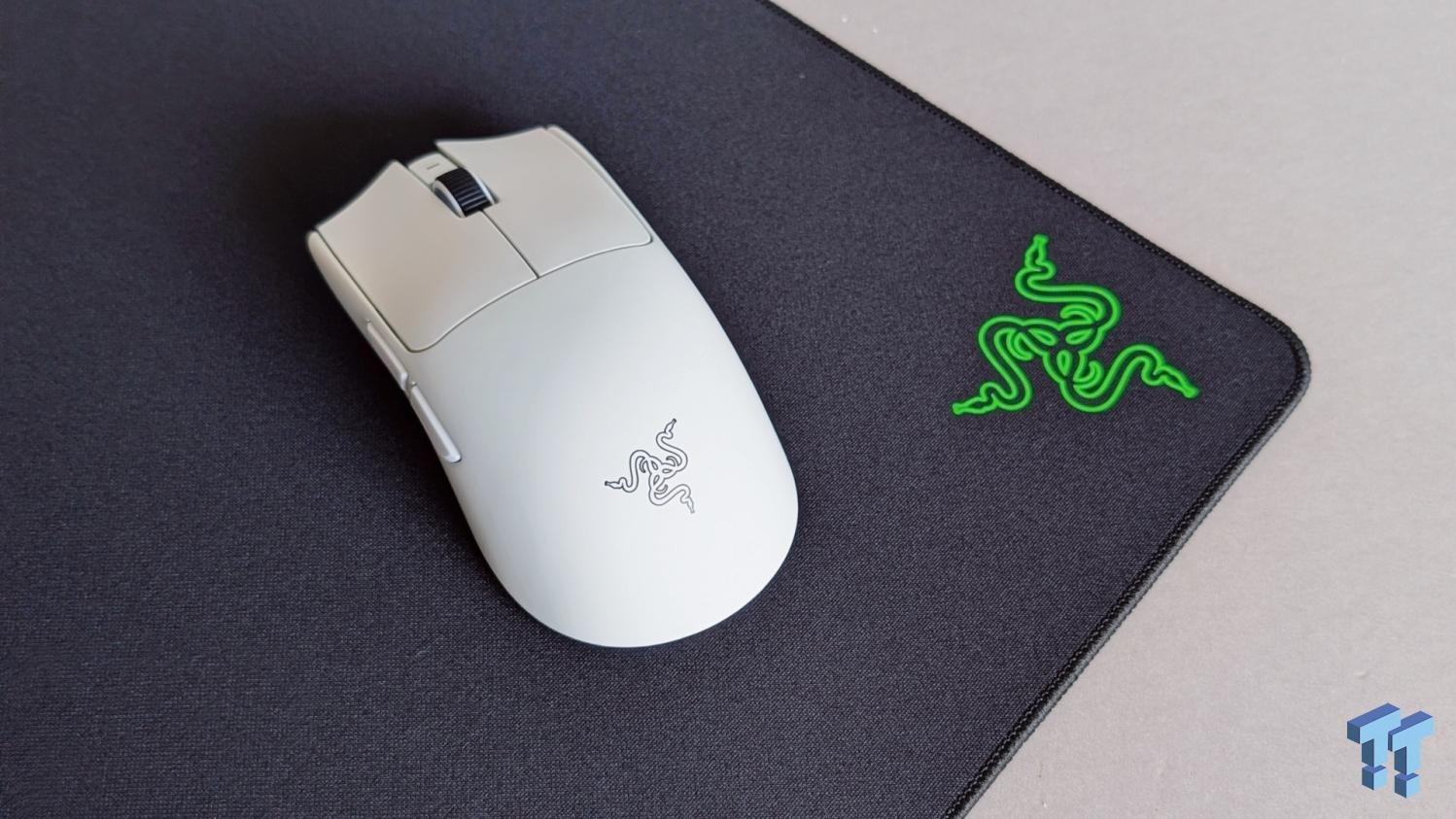 Razer Viper V4 Pro Wireless Gaming Mouse Review - Built for