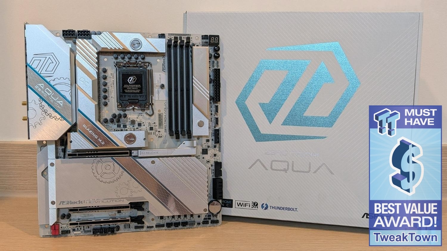 ASRock Z890 Taichi Aqua Motherboard Review - Flagship features