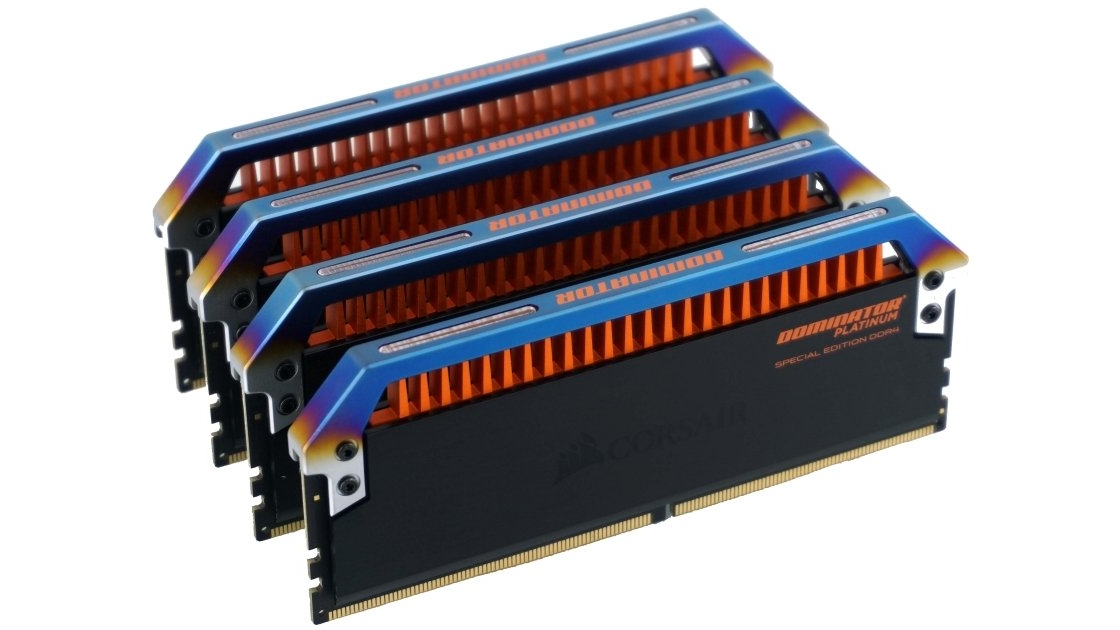 メモリー CORSAIR Dominator Platinum RGB 32GB 3200 Corsair Dominator Platinum RGB 32GB (4x8GB) DDR4 3200 (PC4