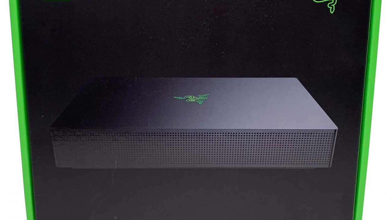 Razer sila OPEN BOX品　未使用 Razer sila OPEN BOX品 未使用の通販 by ソラマメ's shop｜ラクマ