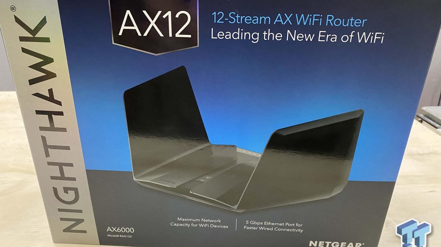 9579_netgear-nighthawk-ax12-
