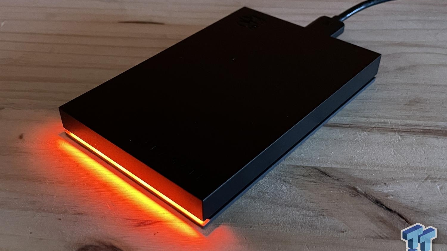 Seagate FireCuda スパイダーマン 2TB HDD Amazon.com: Seagate Spider-Man Special Edition FireCuda