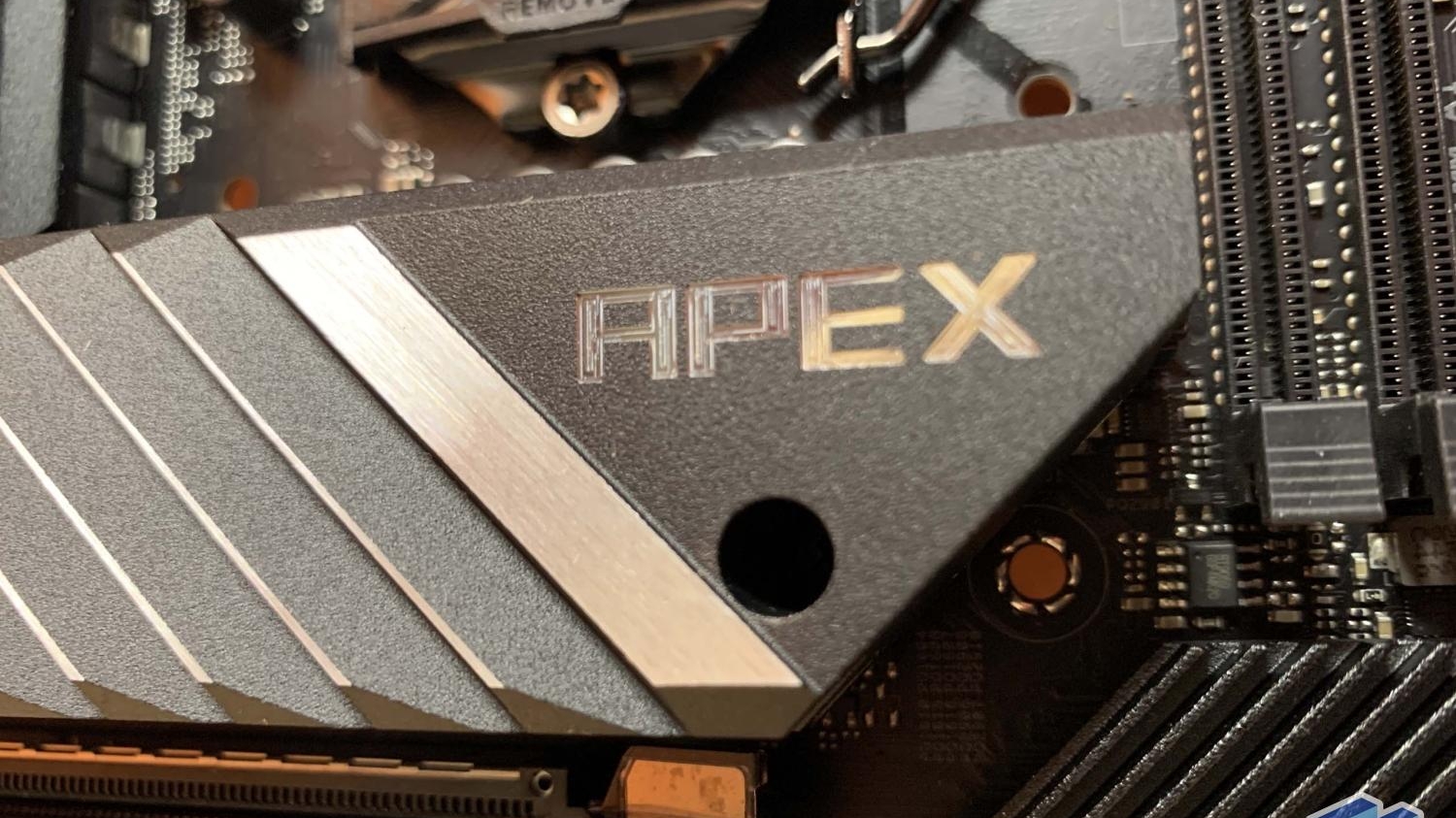 9961_asus-rog-maximus-xiii-