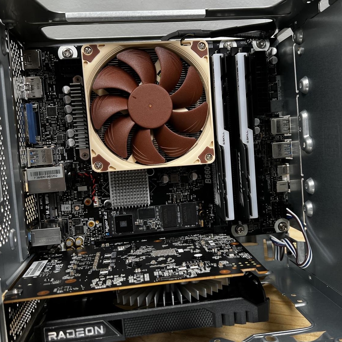 その他 DESKMEET B660 10119_asrock-deskmeet-b660-