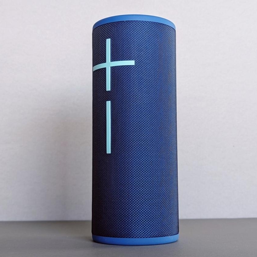 UE boom deals portable bluetooth speaker