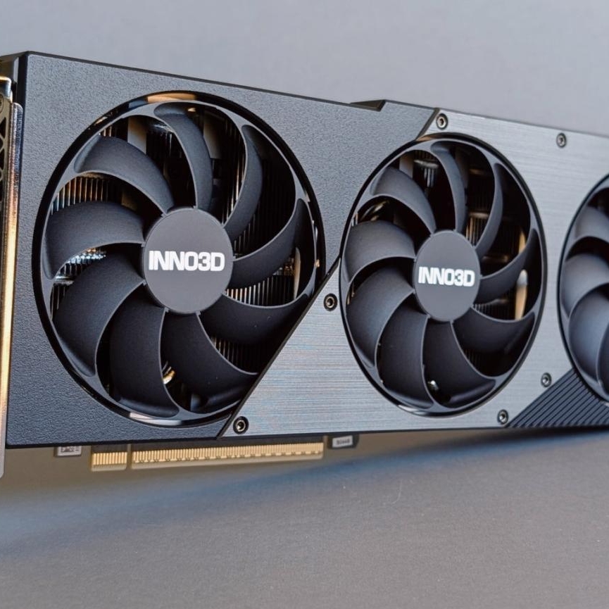 INNO3D GeForce RTX 5080 X3 Review - SFF Ready for 4K