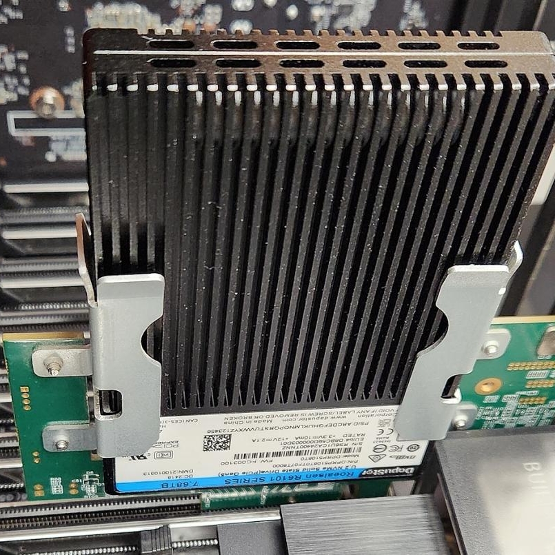 DapuStor Roealsen6 R6101 7.68TB Enterprise SSD Review - Boss DapuStor Roealsen6 R6101 7.68TB Enterprise SSD Review - Boss