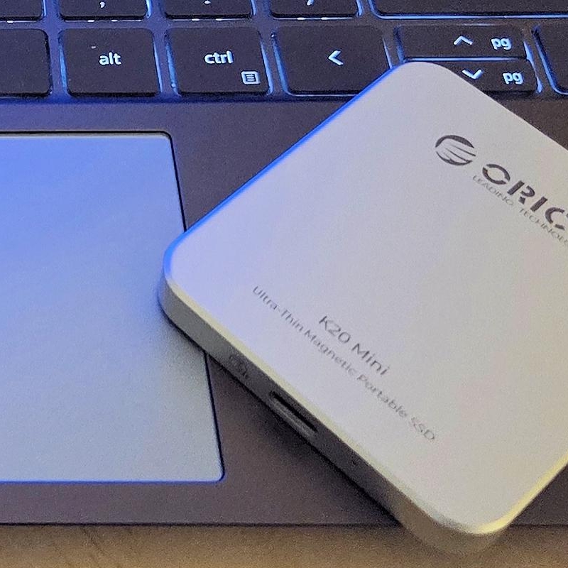 magsafe対応　ORICO K20 Mini 1TB ポータブルSSD ORICO K20Mini Magnetic External SSD for iPhone 17 16 Pro/Max