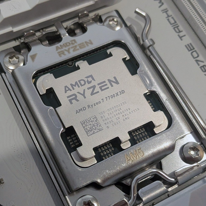 AMD Ryzen 7 7700X3D Review - Days of Future Past