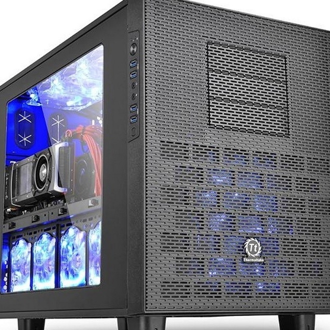 6912_thermaltake-core-x9-atx-