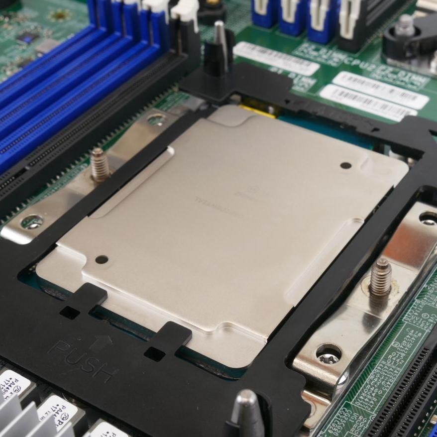 8570_dual-intel-xeon-gold-6154