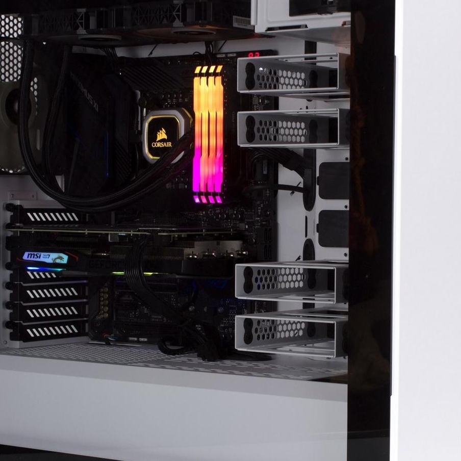 Corsair Carbide 678C Mid-Tower Chassis Review