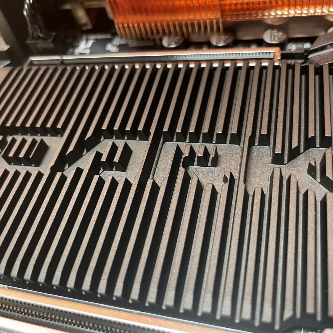 9894_evga-z590-dark-