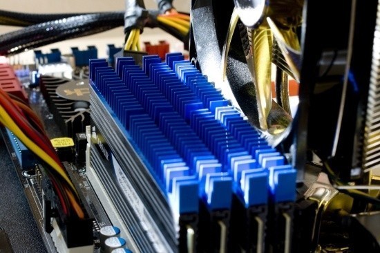 Corsair Dominator GT (Blue) 8GB DDR3 1600 Kit for Lynnfield 30