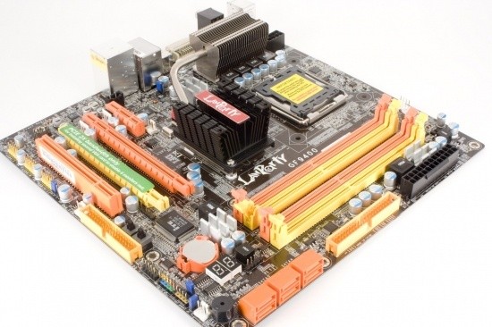 Open enlarged image DFI LANParty Jr. GF9400 T2RS mATX Motherboard 06