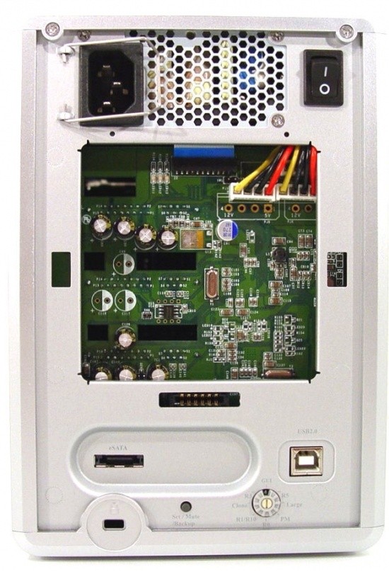 AXUS FiT 500E Five-Bay RAID DAS Server 11