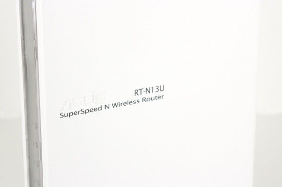 ASUS RT-N13U SuperSpeed N Wireless Router 07