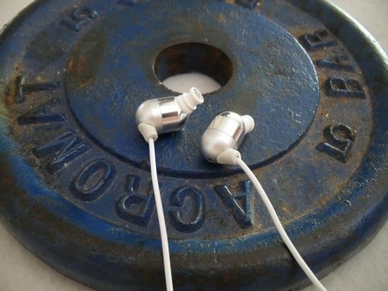 Arctic Cooling E361-WM Earphones 06