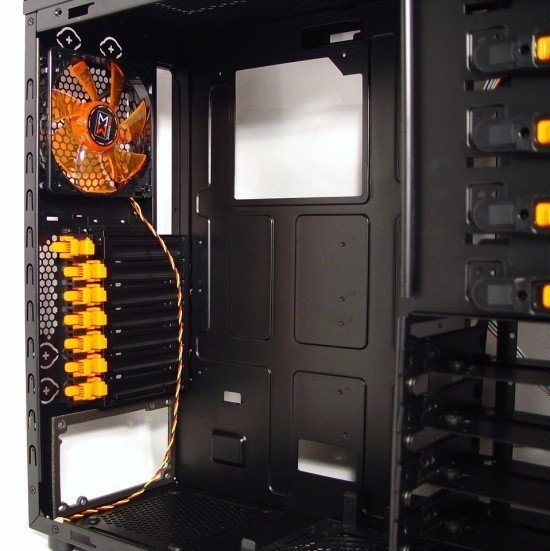 Open enlarged image Xigmatek Midgard Mid-Tower Chassis 20