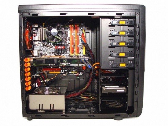 Open enlarged image Xigmatek Midgard Mid-Tower Chassis 31