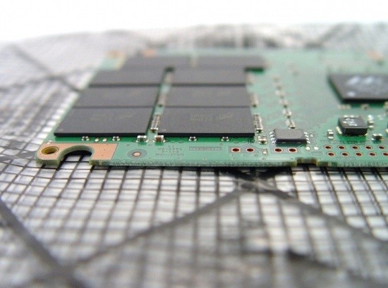 Crucial RealSSD C300 256GB SATA 6Gbps Solid State Disk 12