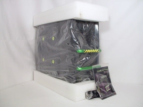 IN WIN Maelstrom Full Tower Chassis 06