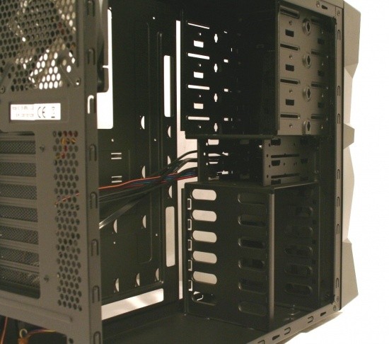 Open enlarged image NZXT M59 Classic Series Mid Tower Chassis 14
