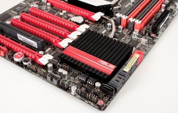 ASUS Maximus III Extreme (P55 Express) Motherboard 16