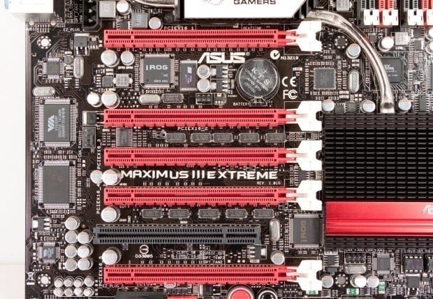 ASUS Maximus III Extreme (P55 Express) Motherboard 22