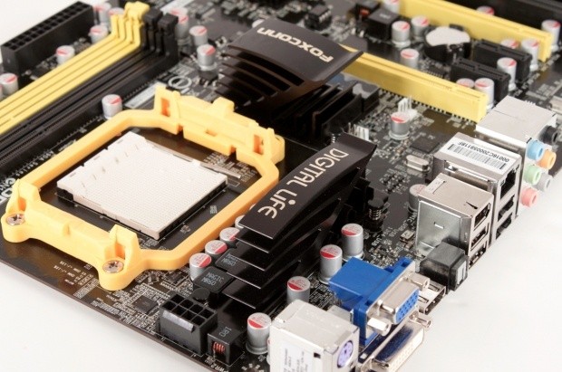 Foxconn A9DA-S (AMD 890GX) Motherboard 07