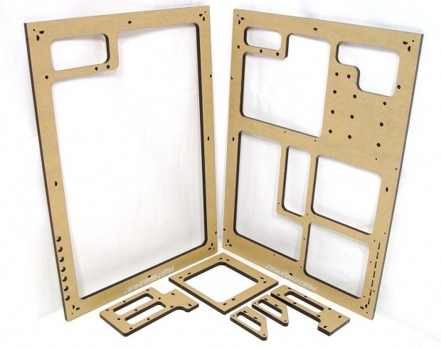 Open enlarged image Danger Den Black-Series Tower 21 Bruiser Chassis 07