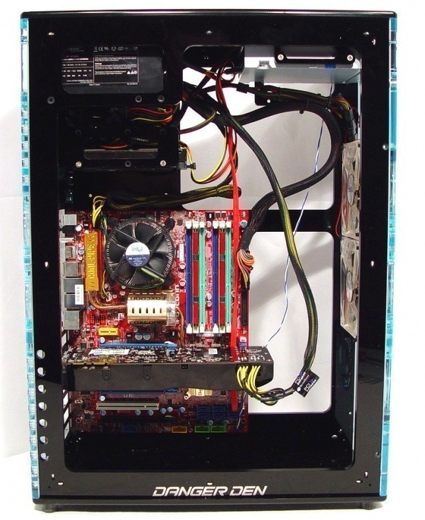 Open enlarged image Danger Den Black-Series Tower 21 Bruiser Chassis 21