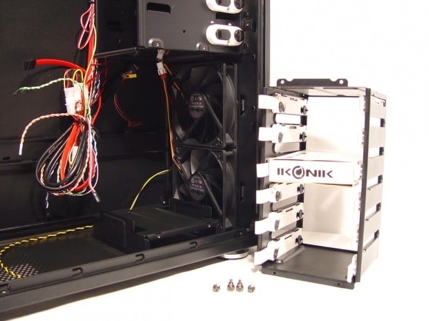 Open enlarged image Ikonik Ra 2000 Black IC-RBDAB-C000 Full Tower Chassis 15