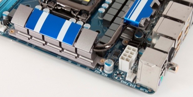 GIGABYTE P55A-UD7 (P55 Express) Motherboard 09