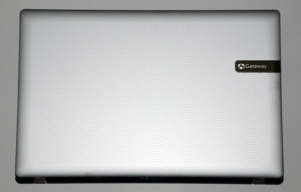 Gateway NV59C09u 15.6-inch Core i3 Notebook 1