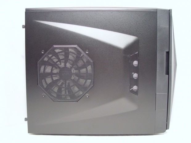 NZXT Hades Mid Tower Chassis 11