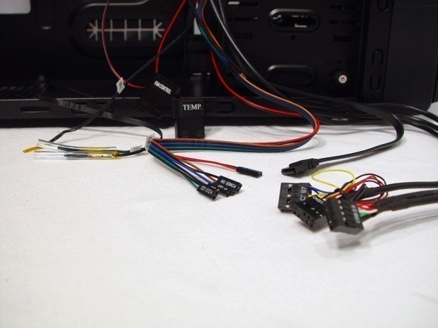 NZXT Hades Mid Tower Chassis 20