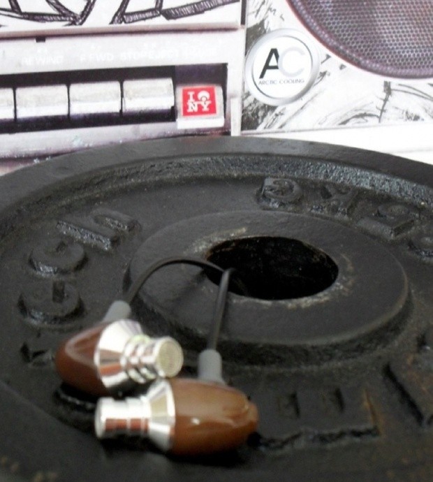TweakTown's 2010 Mid Year Audio Roundup 13