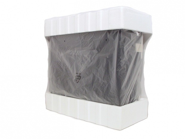 Open enlarged image Thermaltake Armor A90 Mid Tower Chassis 06